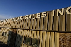 Trailer dealer building in Bismarck, ND