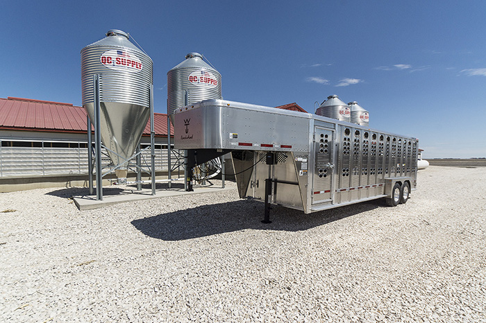 parking lot featuring Livestock Trailers and Dry Van Trailers in Williston, ND